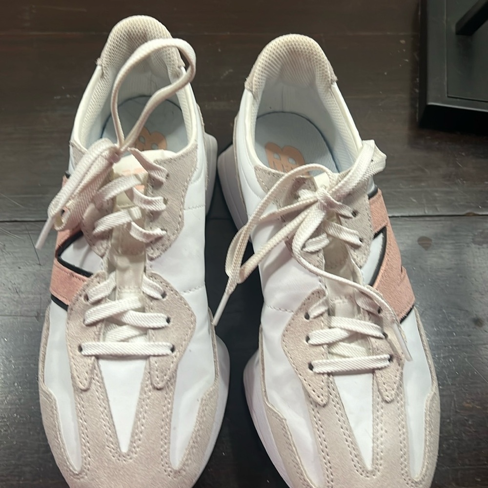 New balance 327 white/pink/black